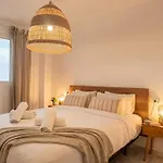 Rooftop By Costarentals 公寓